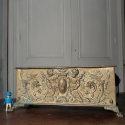 Napoleon III planter in...