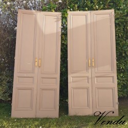 2 Paires de grandes portes...