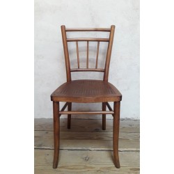 chaise thonet en bois courbé fabriquée entre 1922 et 1940